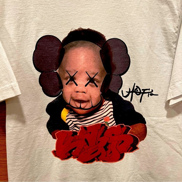 Travis Scott | Kaws Utopia | tshirt | Mens Medium | Excellent | worn once - Picture 1 of 5